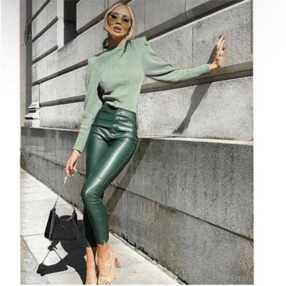 Zara | Skinny Green Leather Pants - Picture 1 of 6